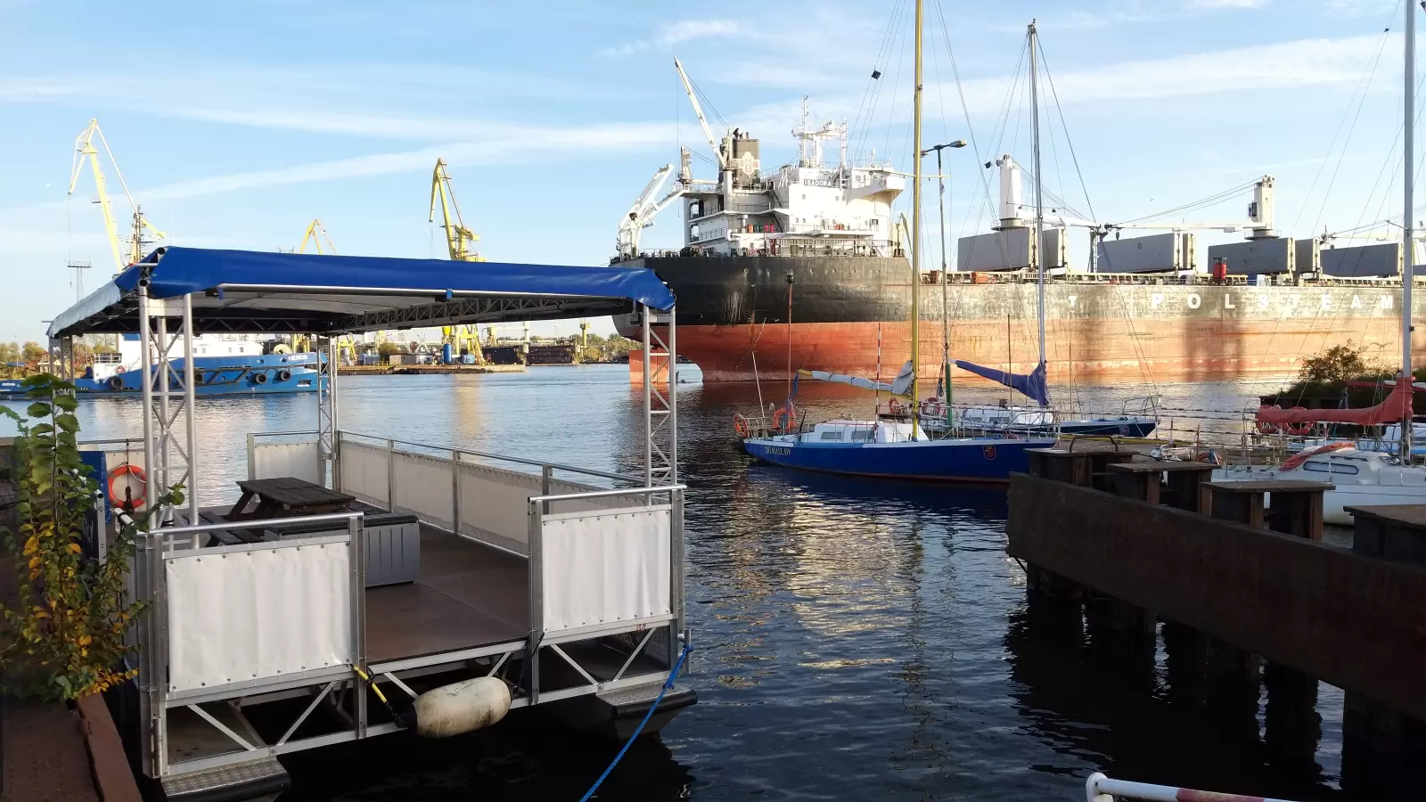 Konstrukcja pływająca AluBoats — realizacja 6