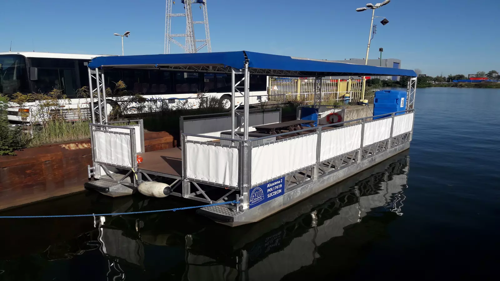 Konstrukcja pływająca AluBoats — realizacja 7